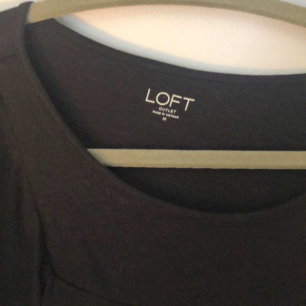 Loft Asymmetrical top - Picture 2 of 3